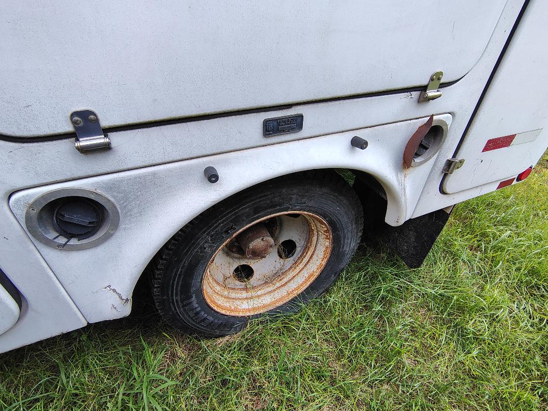 2001 CHEVROLET 3500 - Image 15